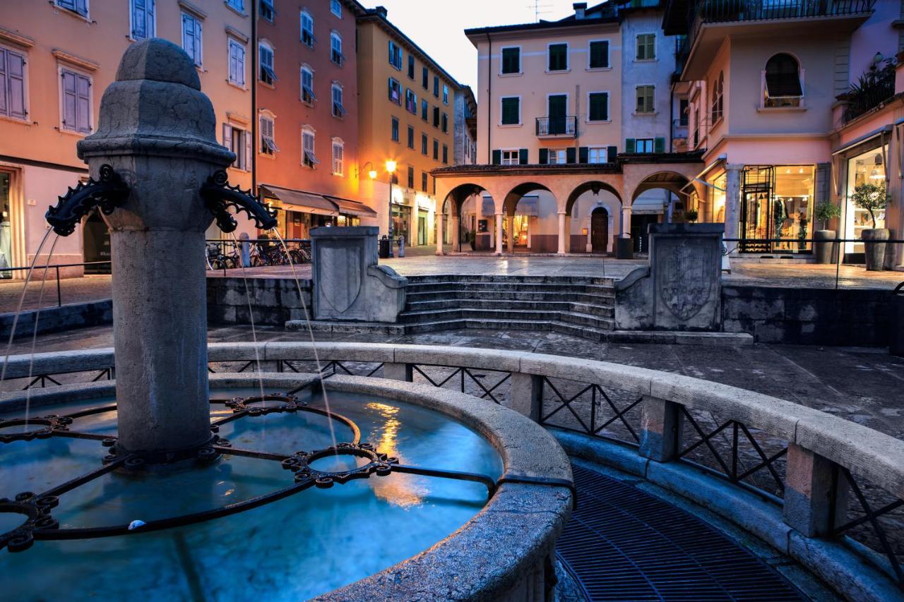 Antares150M From The Lake - Happy Rentals Riva del Garda Ngoại thất bức ảnh
