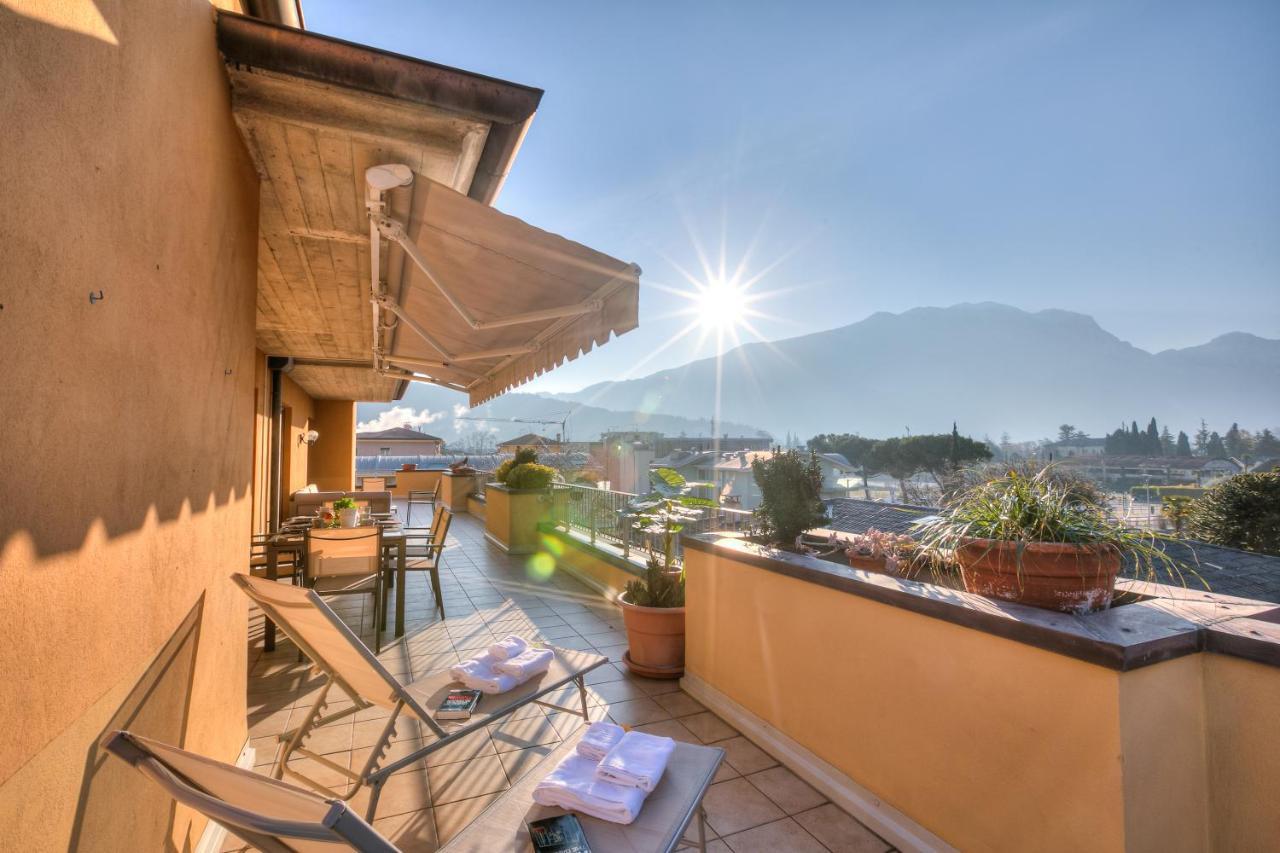 Antares150M From The Lake - Happy Rentals Riva del Garda Ngoại thất bức ảnh