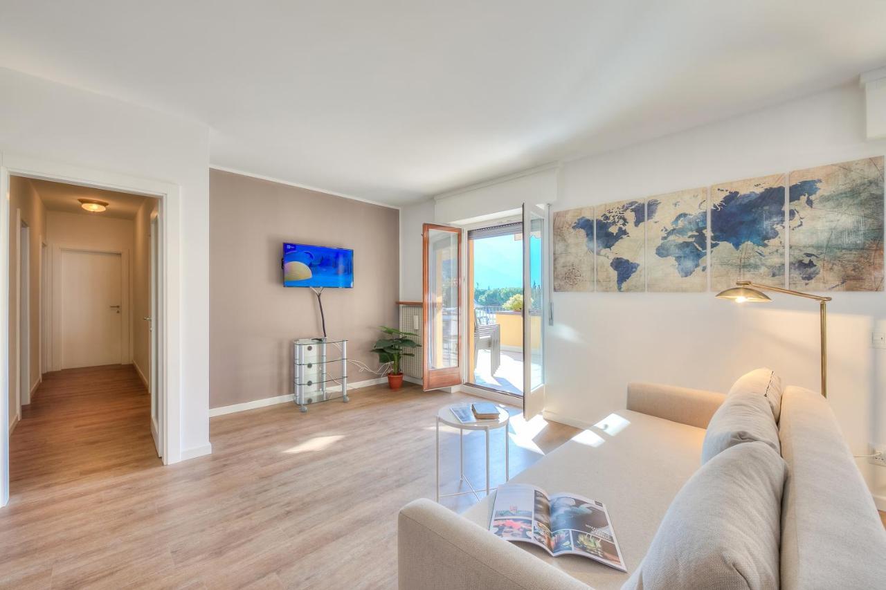 Antares150M From The Lake - Happy Rentals Riva del Garda Ngoại thất bức ảnh